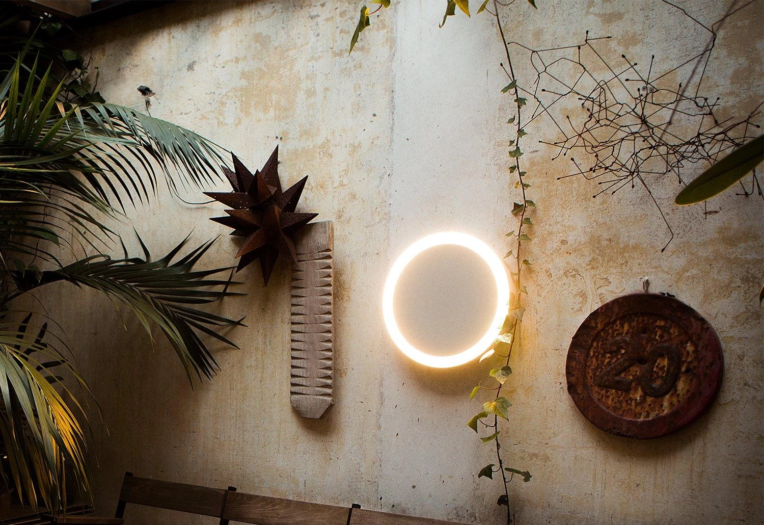 Amigo Outdoor Light 1 Amigo Outdoor Light