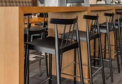 Smile Bar Stool -Comfortable Home Andreu World Lievore Alther Molina Smile bar stool 6