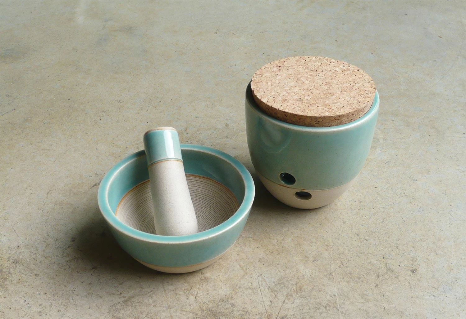 Stoneware Garlic Pot, 2017 2 Stoneware Garlic Pot, 2017 - Image 2