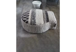 Mangas Globo Pouf, 2010 7 Mangas Globo Pouf, 2010 -Comfortable Home ManOrg MP2N Amb