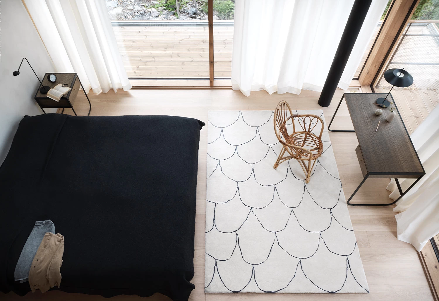 Fish Platinum Rug, 2010 2 Fish Platinum Rug, 2010 - Image 2