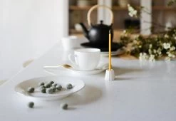 Porcelain Canele Candle Holder -Comfortable Home cenele candle holder 3