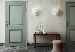 Gubi Cobra Wall Light, 1950 -Comfortable Home cobra wall light feature 1