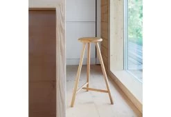 Linea Perch Stool, 2010 -Comfortable Home linea perch 7