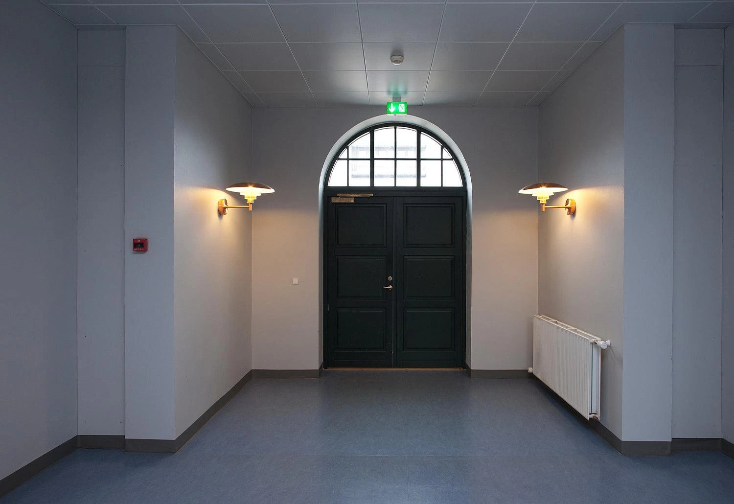 Louis Poulsen PH Outdoor Wall Light 3 Louis Poulsen PH Outdoor Wall Light - Image 3