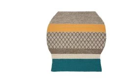 Mangas Farol Rug, 2010