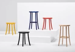 Zampa Stool