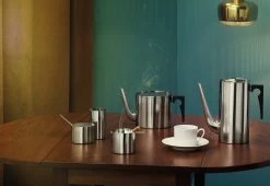 Stelton Arne Jacobsen Teapot, 1967 -Comfortable Home stelton arne jacobsen teapot 2