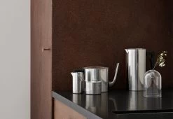 Stelton Arne Jacobsen Teapot, 1967 -Comfortable Home stelton arne jacobsen teapot 5