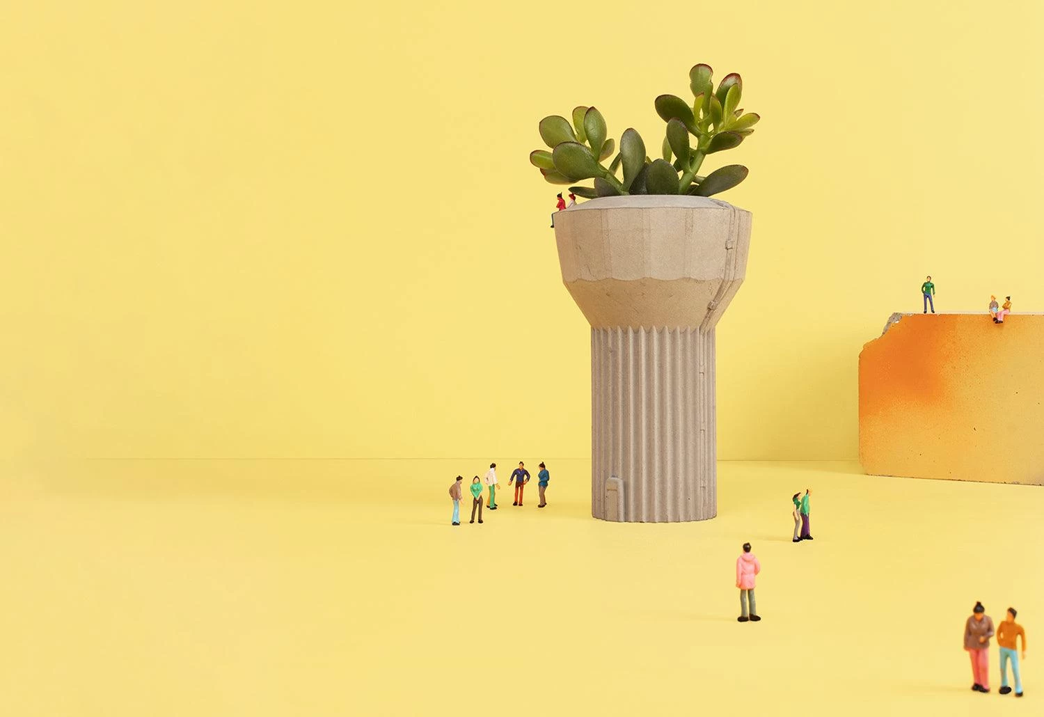 Siment Water Tower Vase, 2018 2 Siment Water Tower Vase, 2018 - Image 2