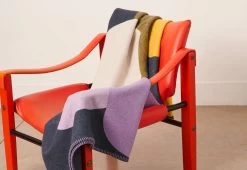 Gradient Pill Blanket -Comfortable Home twentytwentyone granite and smoke gradient pill blanket 6