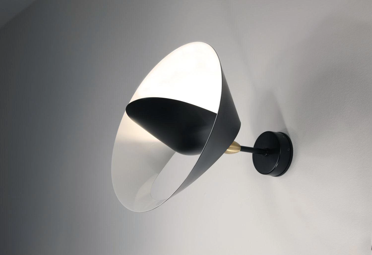 Petite Applique Saturne, 1957 1 Petite Applique Saturne, 1957