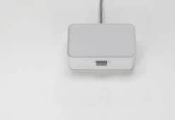 Vitra Ampi Charger, 2021 -Comfortable Home twentytwentyone vitra ampi white 1