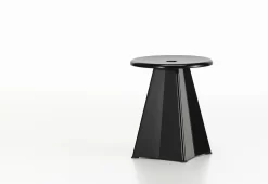 Vitra Tabouret Métallique, 1936 -Comfortable Home twentytwentyone vitra jean prouve tabouret metallique deep black 1
