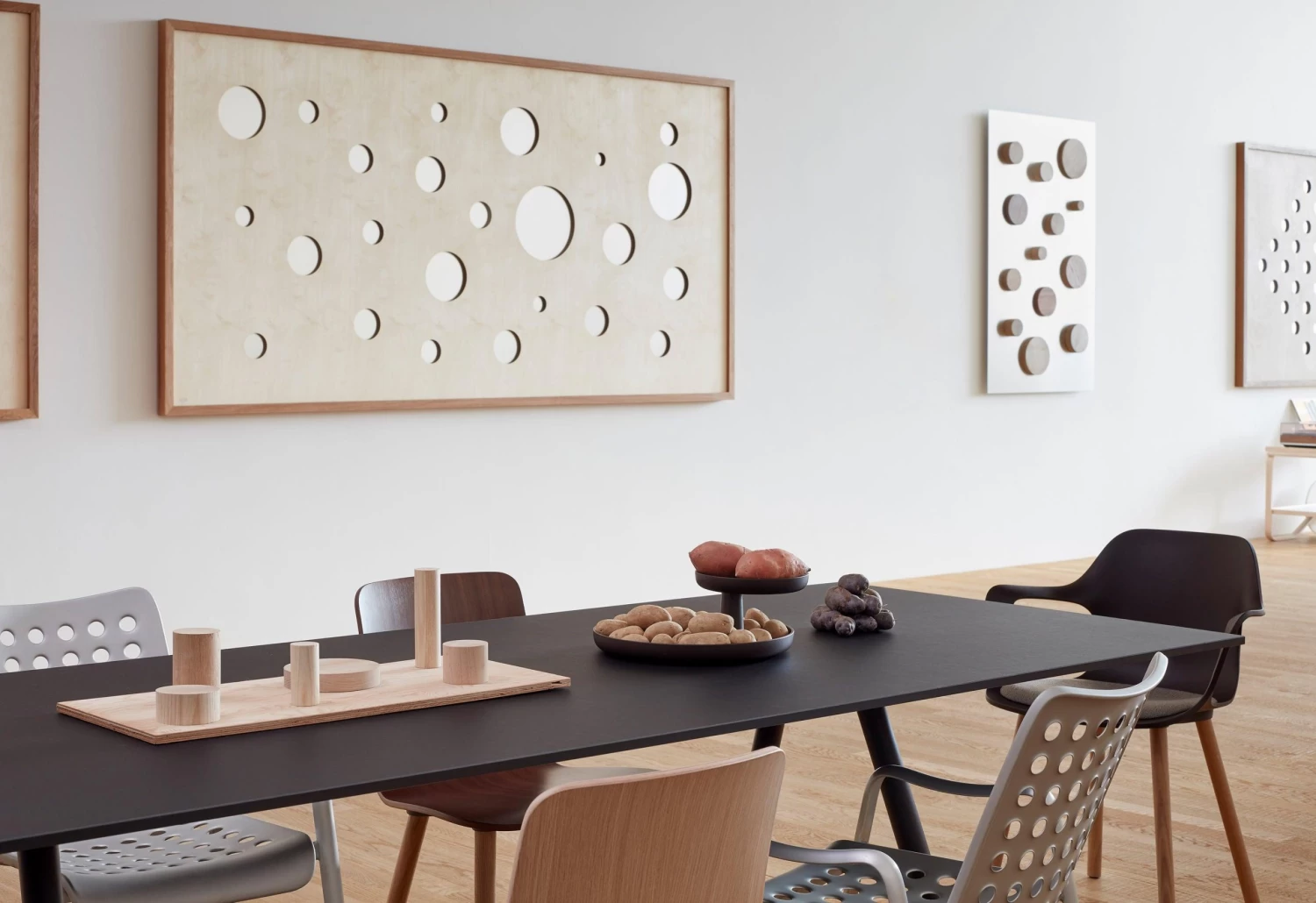 Vitra Rotary Tray 10 Vitra Rotary Tray - Image 10